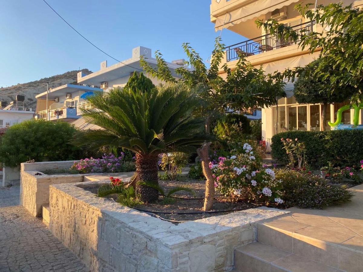 Sindonia Beach Apartment'S Psari Forada Exteriér fotografie