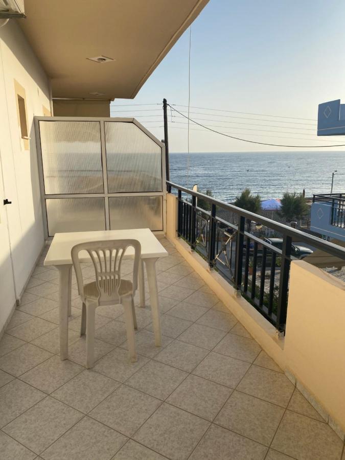 Sindonia Beach Apartment'S Psari Forada Exteriér fotografie